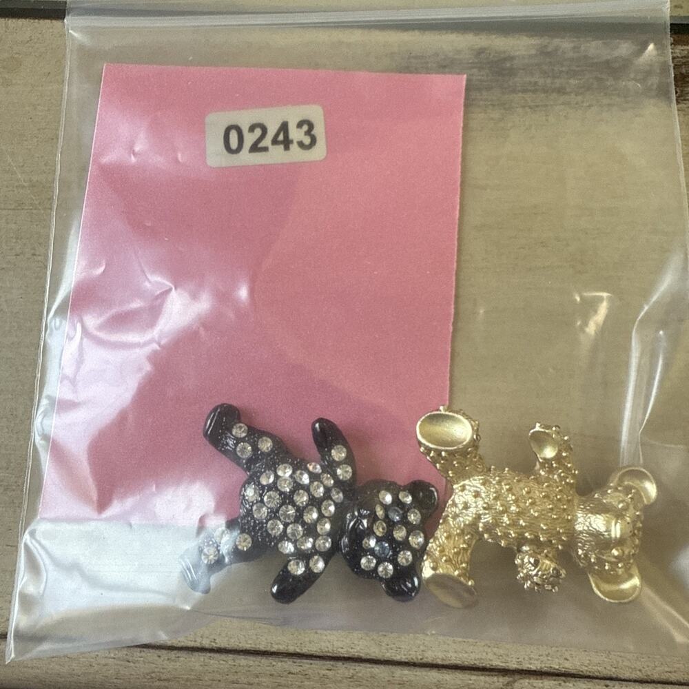 Vintage Lot of Two Teddy Bear Brooch Pins Gold Tone Black Enamel‎ Rhinestone - Picture 7 of 7